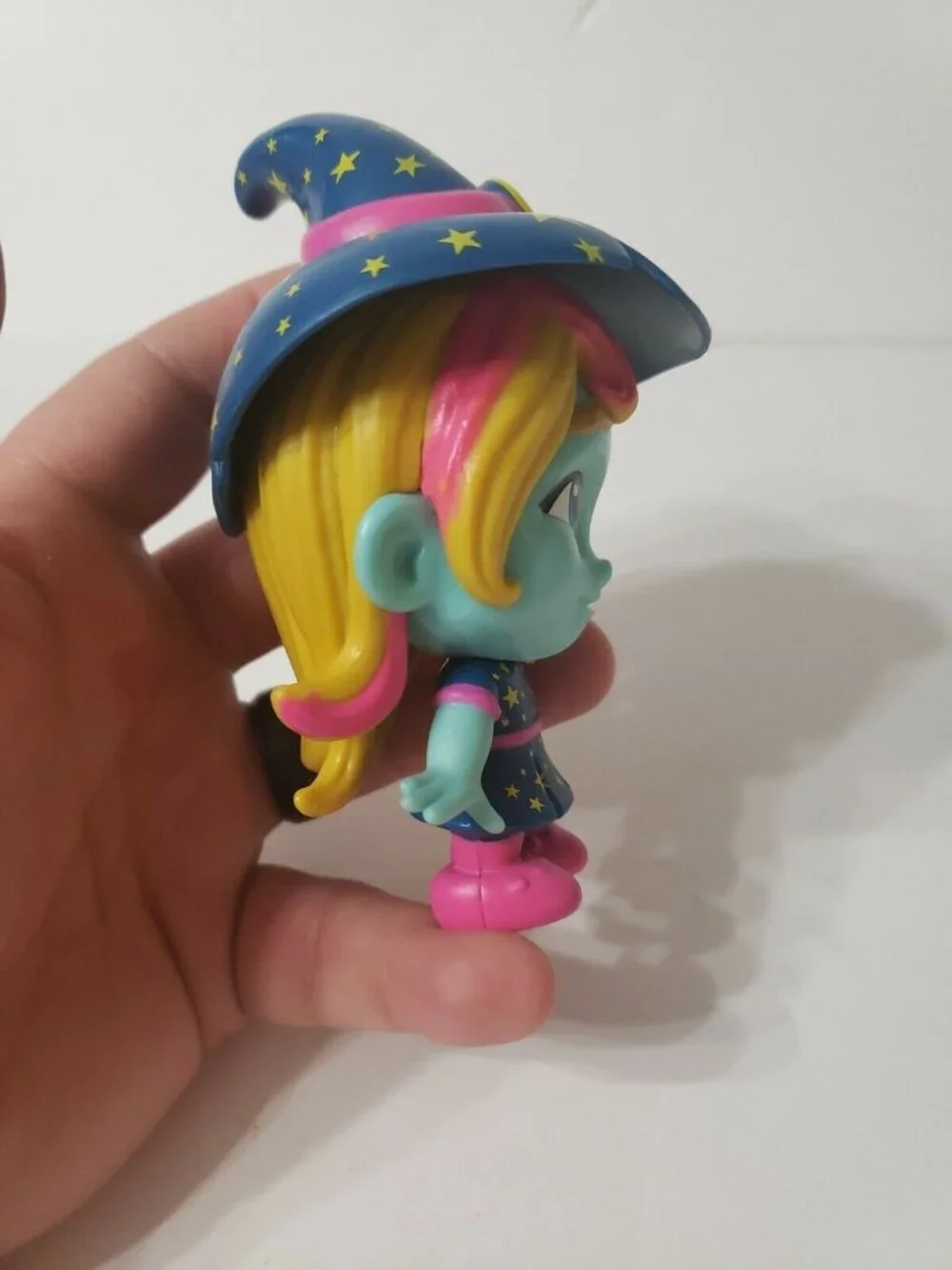 Netflix super monsters